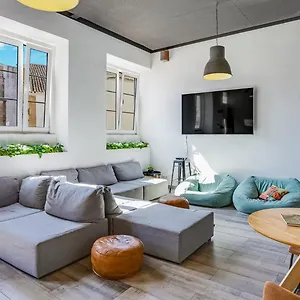 Ostello Hostellicious, Distretto di Faro